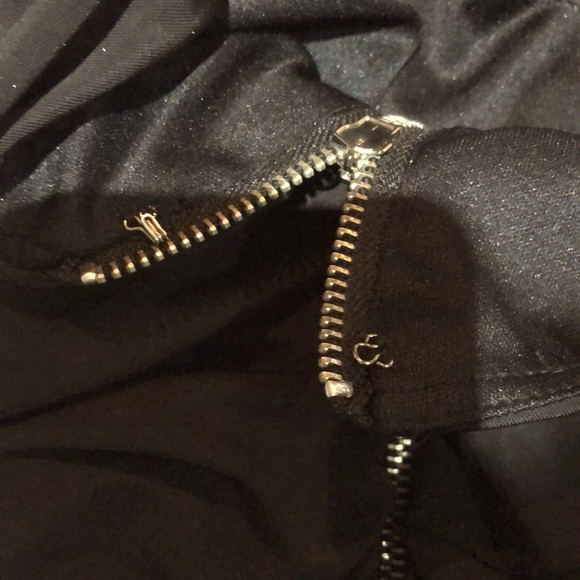 Off the shoulder dress - Picture 5 of 5